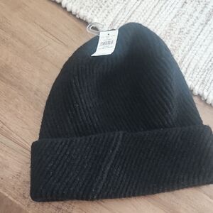Aerie Winter Hat